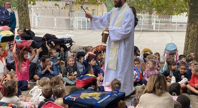 Bénédiction des cartables à l’école